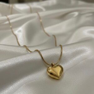 heart shaped pendant