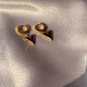 heart shaped earring